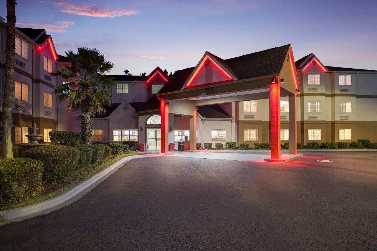 Red Roof Inn Plus+ & Suites Savannah - I-95 Georgetown Dış mekan fotoğraf
