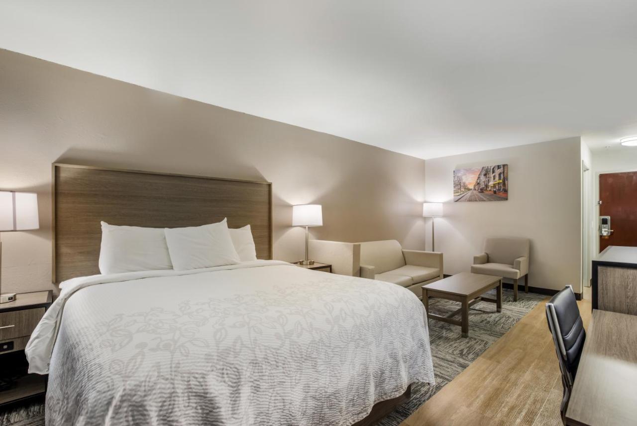 Red Roof Inn Plus+ & Suites Savannah - I-95 Georgetown Dış mekan fotoğraf
