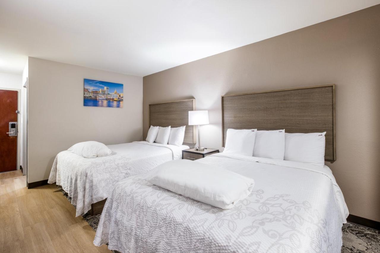 Red Roof Inn Plus+ & Suites Savannah - I-95 Georgetown Dış mekan fotoğraf
