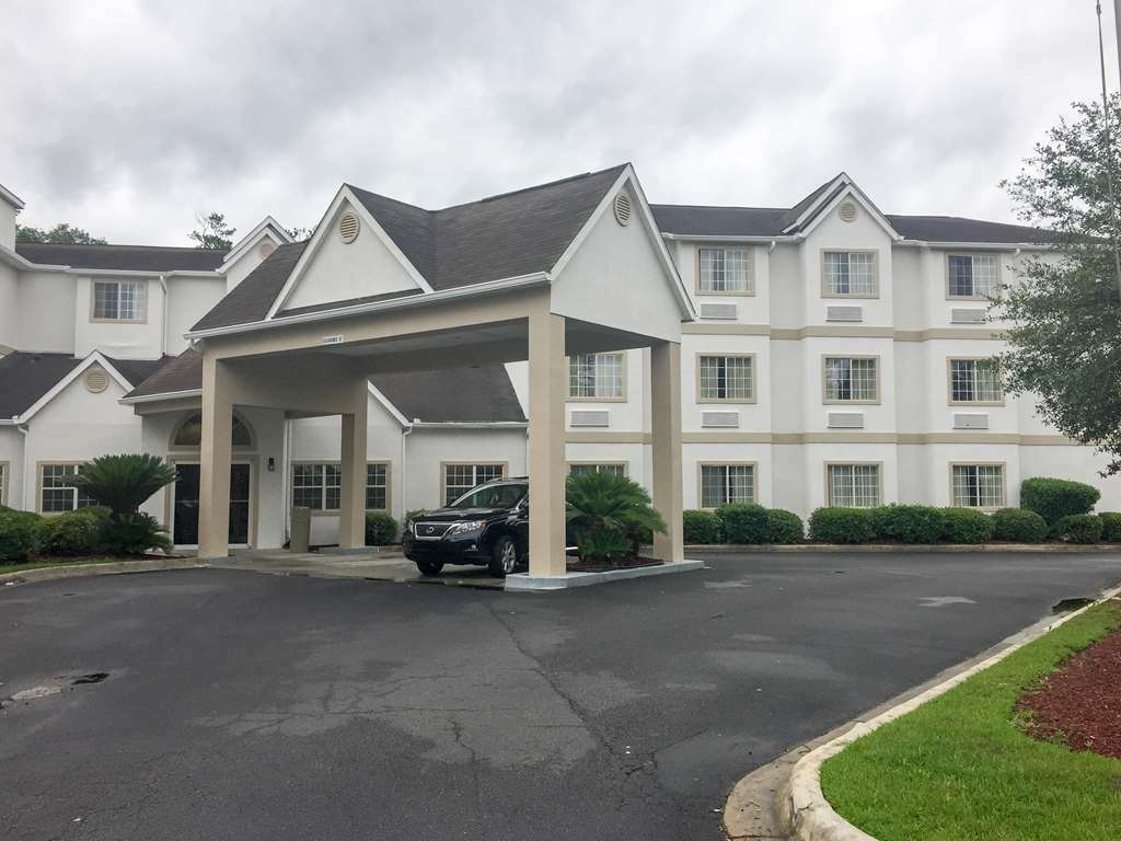 Red Roof Inn Plus+ & Suites Savannah - I-95 Georgetown Dış mekan fotoğraf
